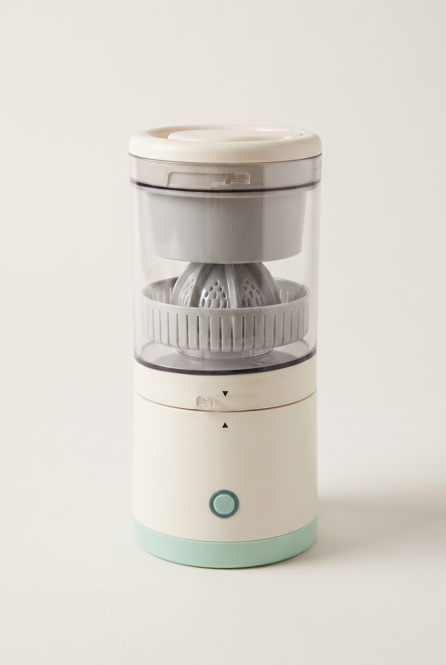 MiniSqueeze™ Compact USB Electric Juicer