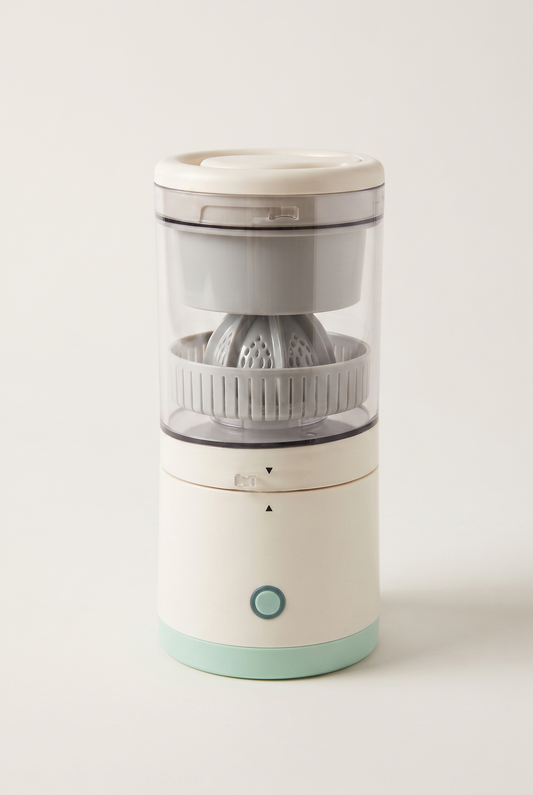 MiniSqueeze™ Compact USB Electric Juicer